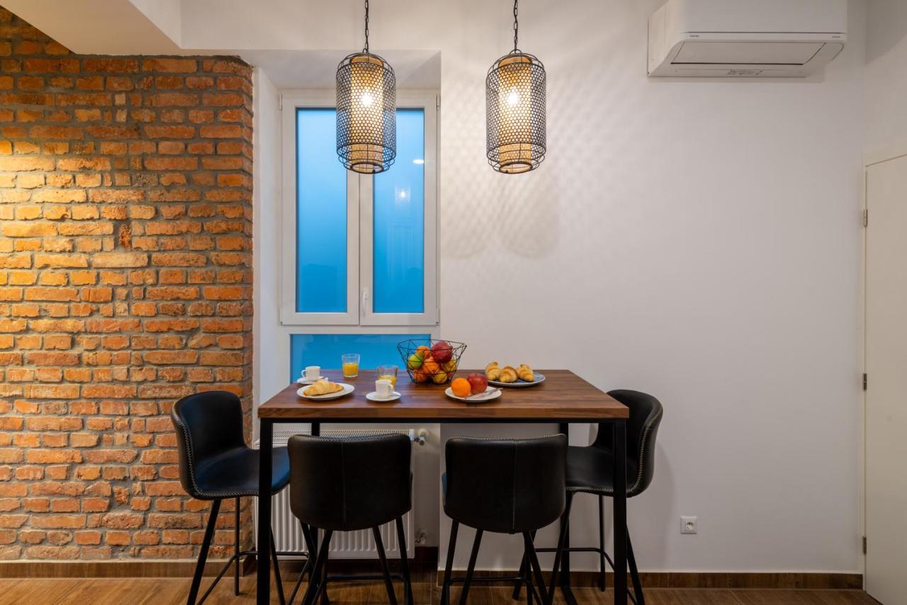 Brickwall Apartments Zagreb Rum bild